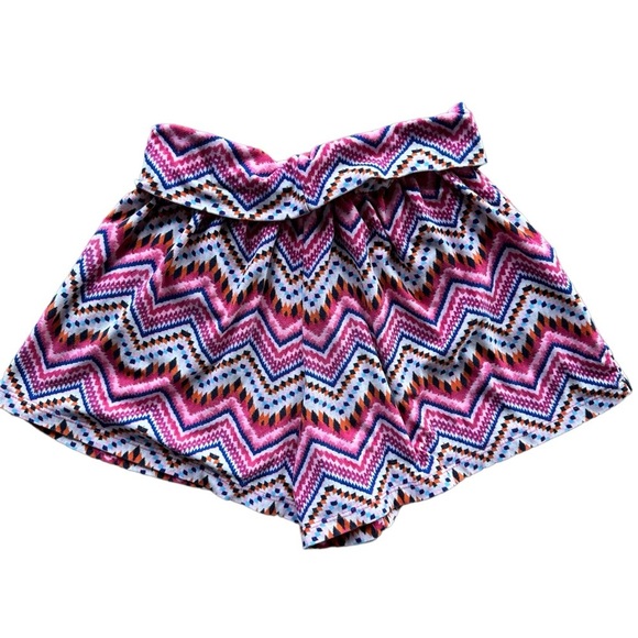 Derek Heart  Girls Size 10-12 Soft Pattern Shorts - Picture 3 of 5